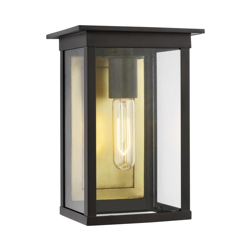 Freeport Outdoor Wall Light