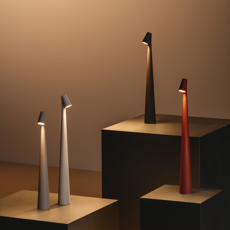 Vibia Africa 5580 Table Lamp