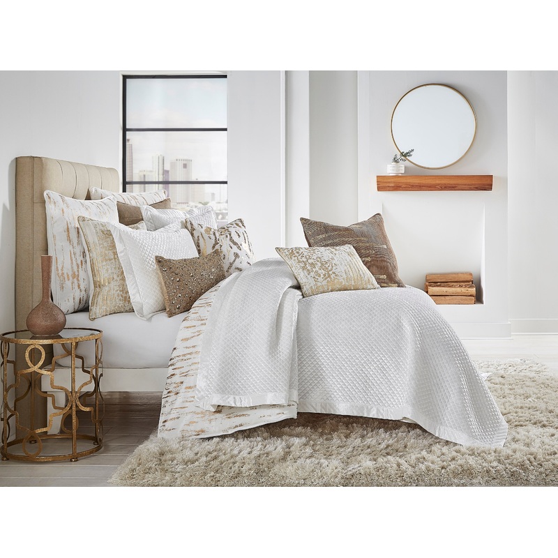 Amani Ivory Quilt Set