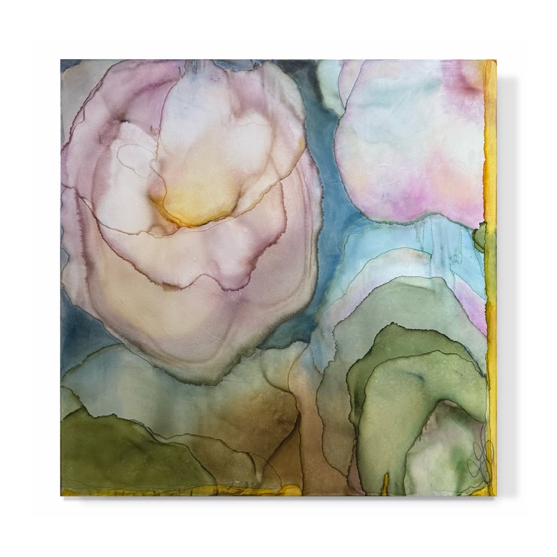 “Falling Bouquet”