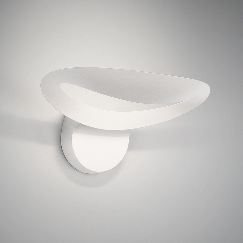 Mesmeri LED Wall Light